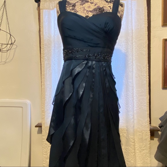 Adrianna Papell Beads Tiered Chiffon Evening Gown Sz 8 Prussian Blue Prom Dress - Picture 6 of 16